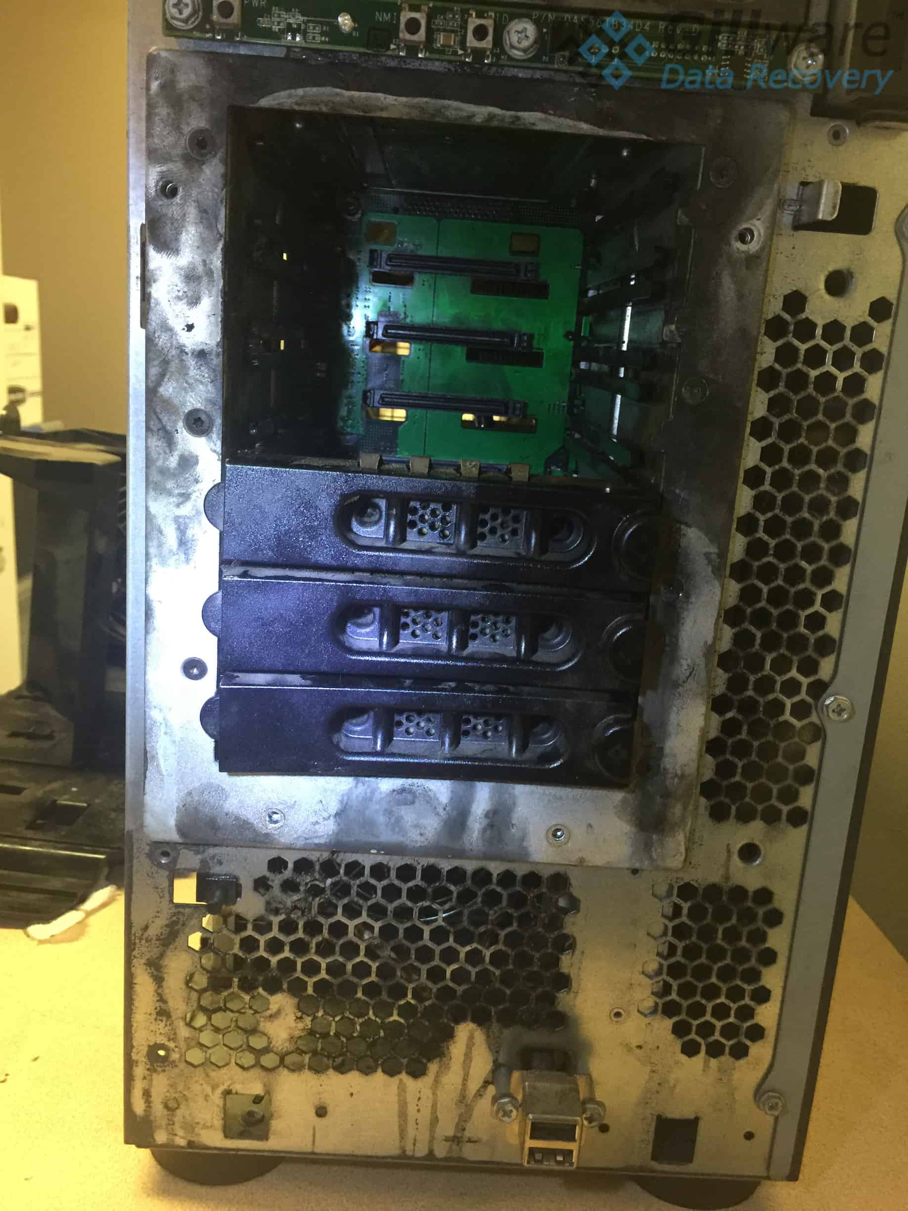 A server shortly after the incident, in need of RAID-5 server recovery