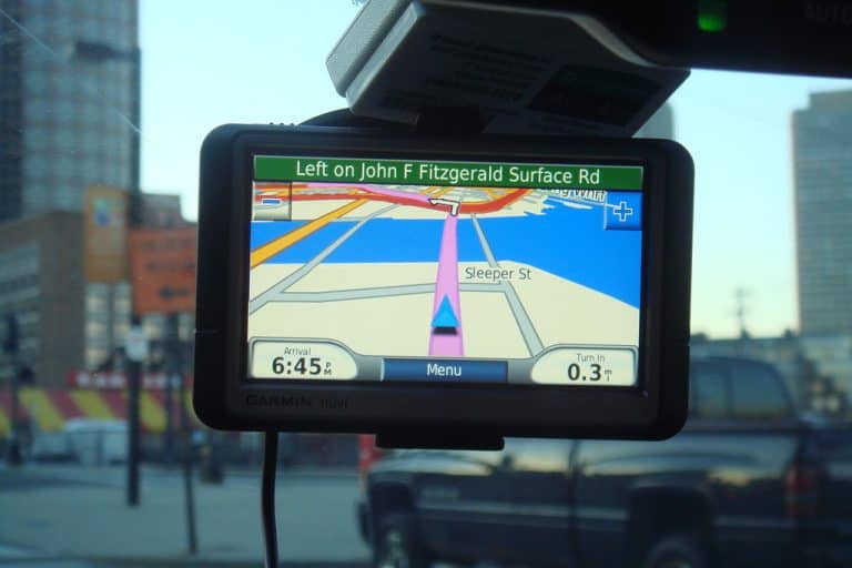 Garmin automotive gps device