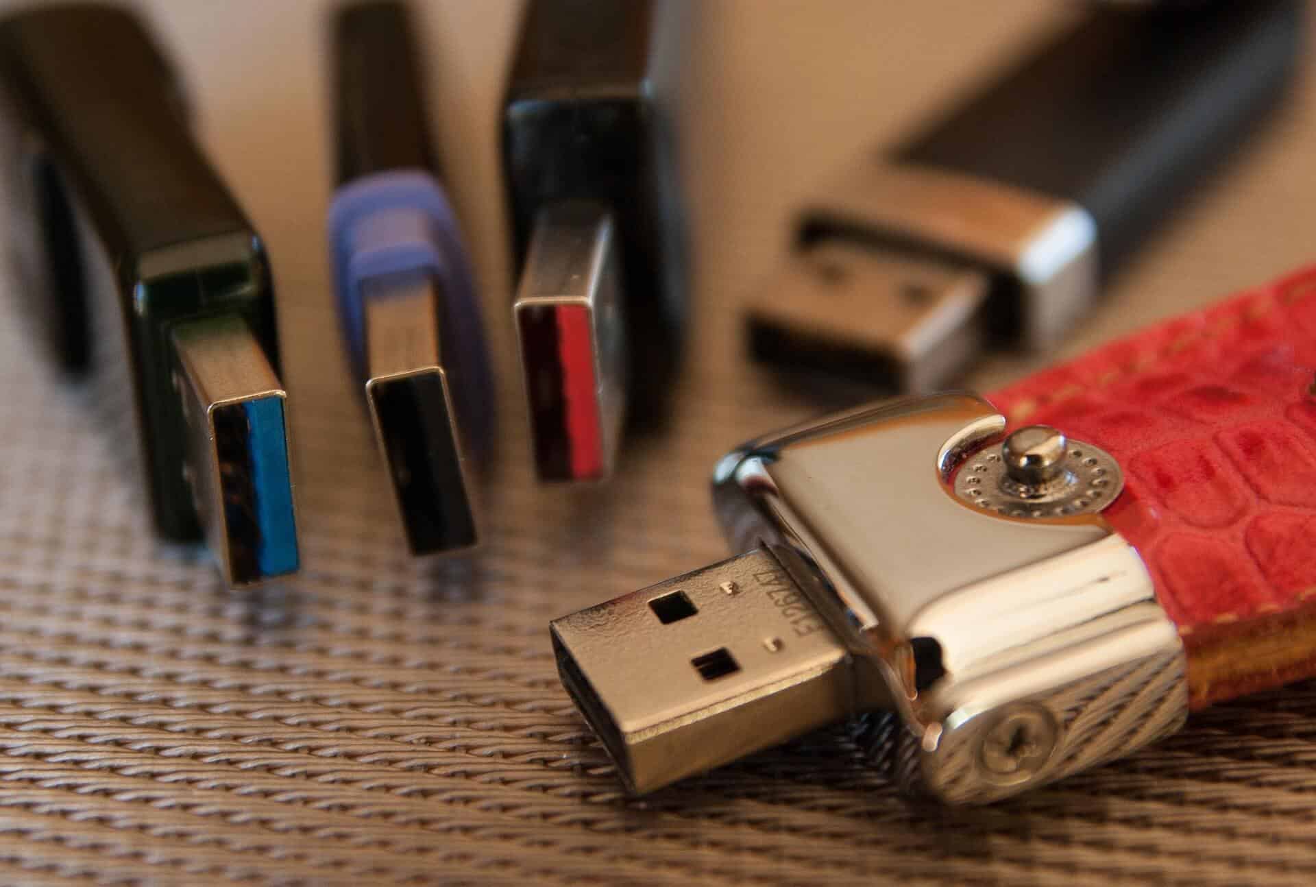 How To: Make a USB Stick Corrupted/Unusable [Easily Reversible